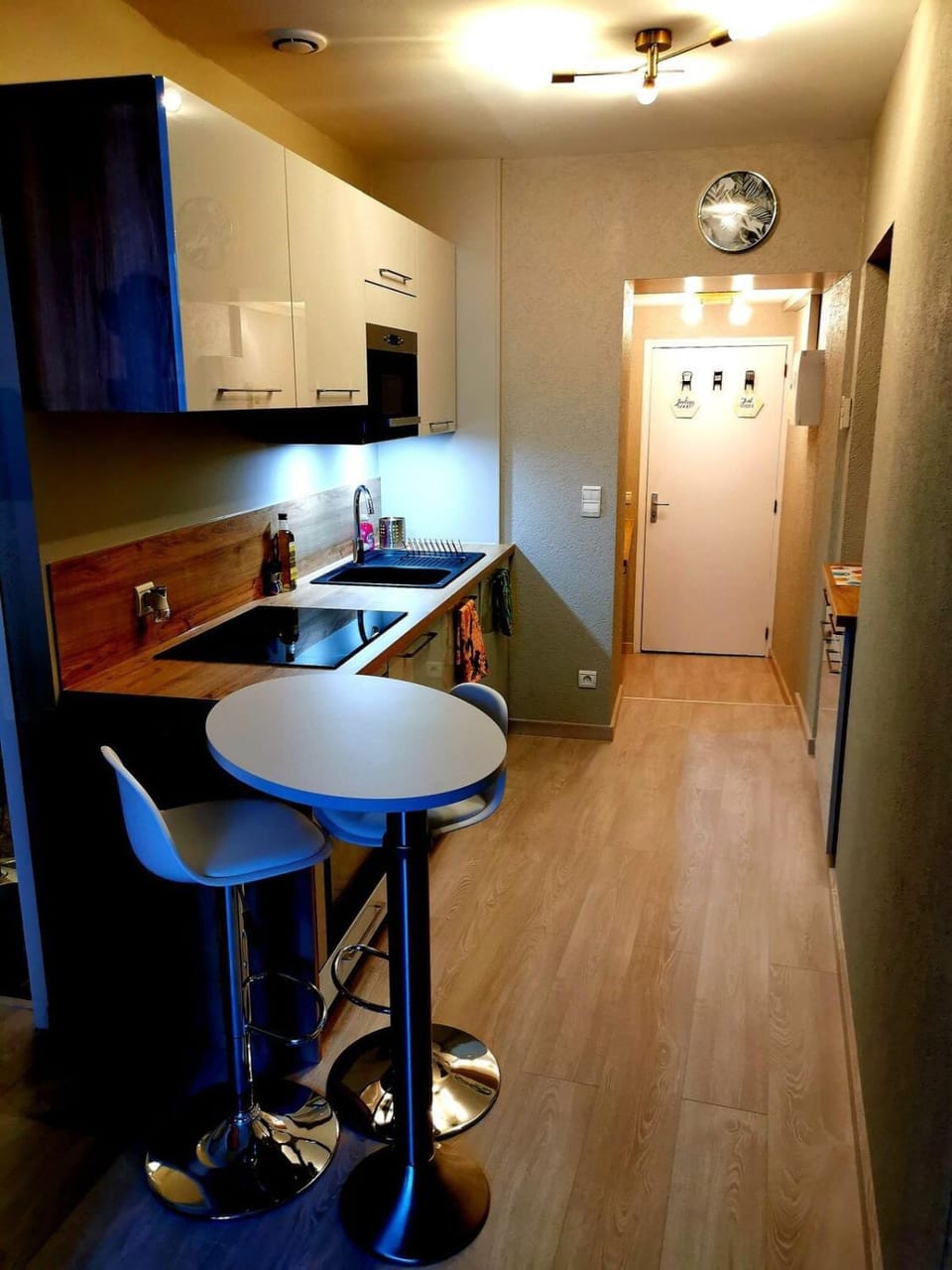 Super studio ideally located in the old town Apartment in Annecy