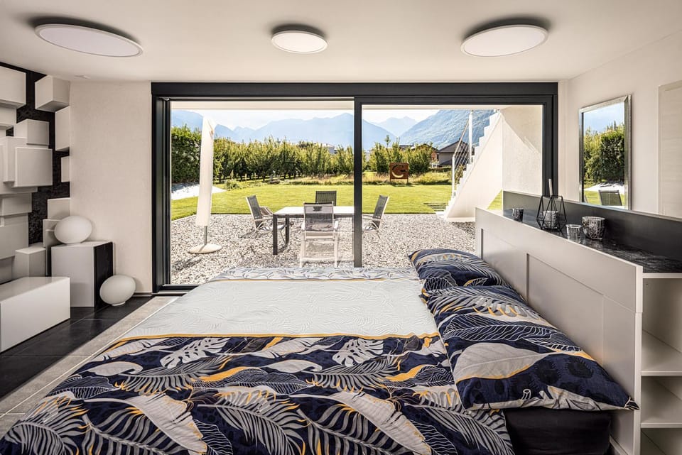 Patio, Bed, Photo of the whole room, Bedroom