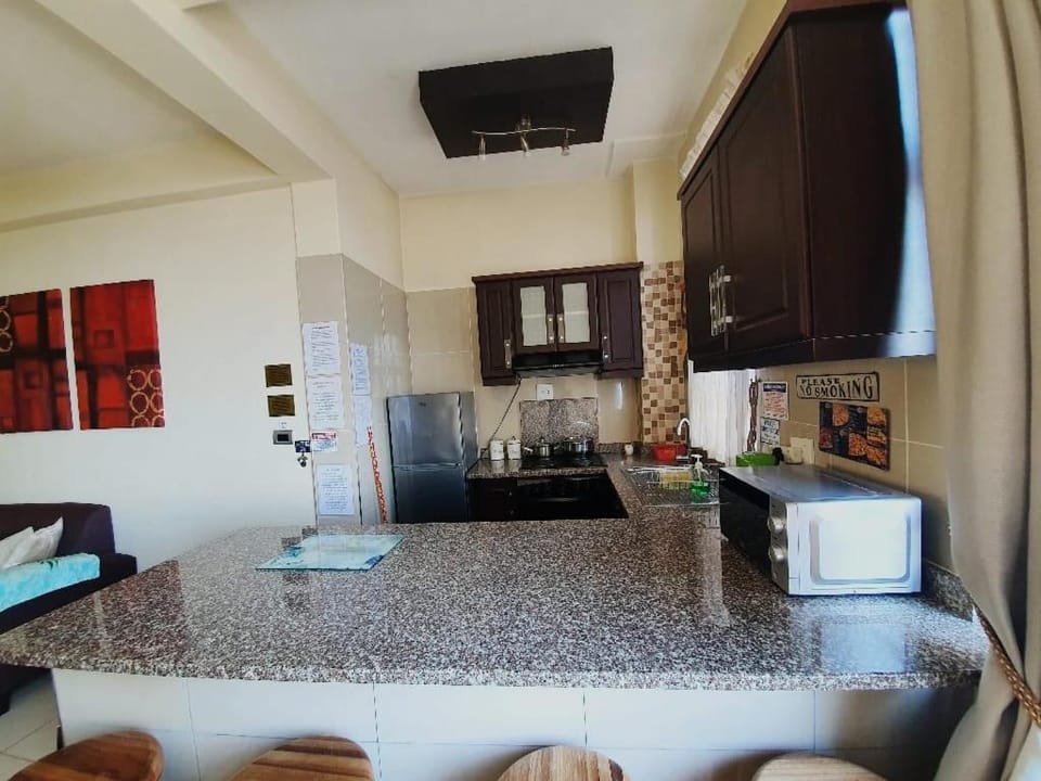 Marlborough Boutique Self Catering Apartments South Beach Apartment in Durban