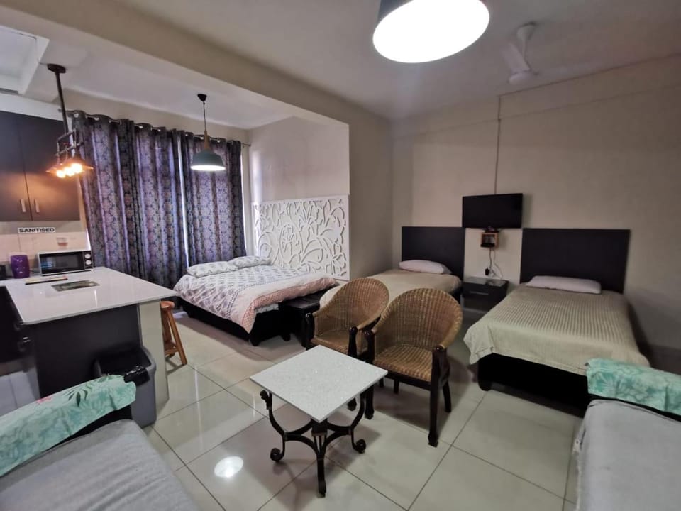 Marlborough Boutique Self Catering Apartments South Beach Apartment in Durban