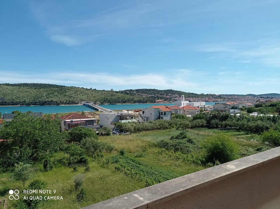 View (from property/room), City view, Sea view