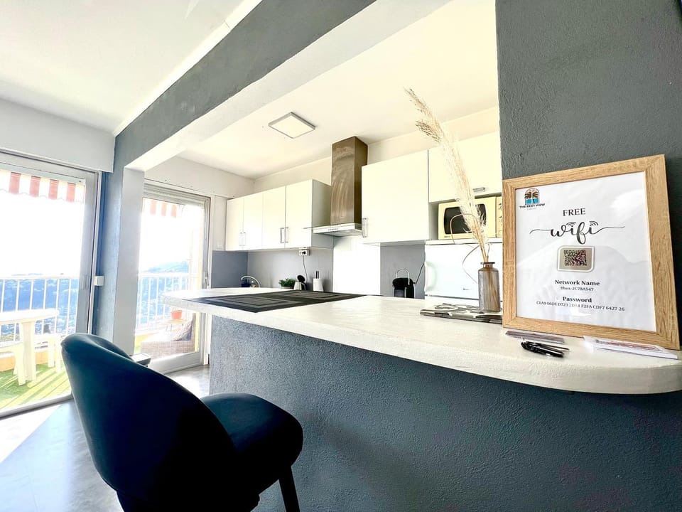 Le Best View, Climatisé vue mer panoramique, Parking gratuit, WIFI Apartment in Roquebrune-Cap-Martin