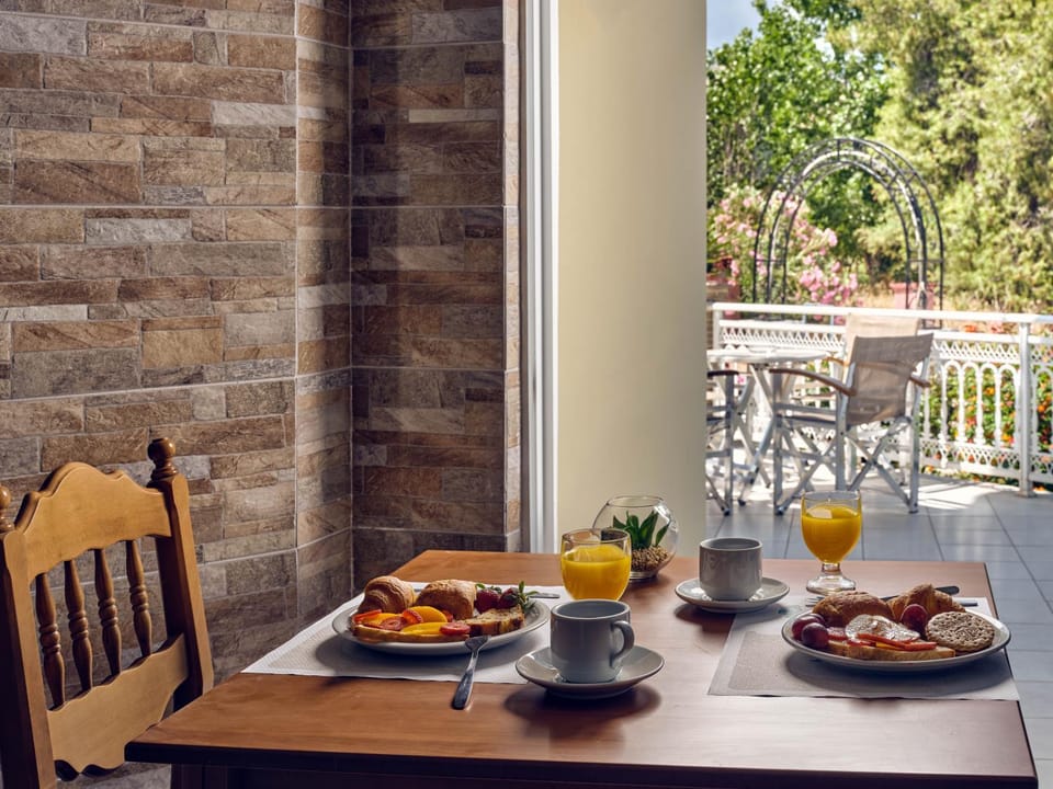 Breakfast