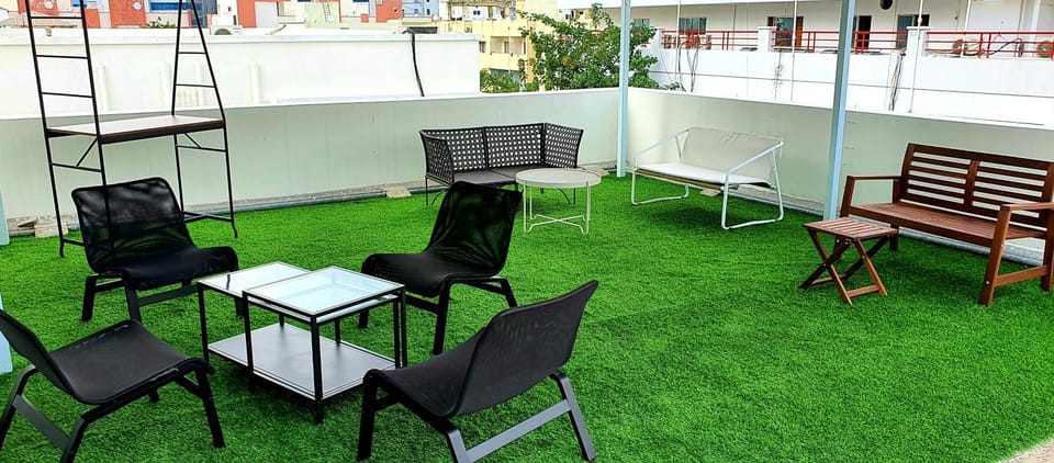 Property building, Balcony/Terrace