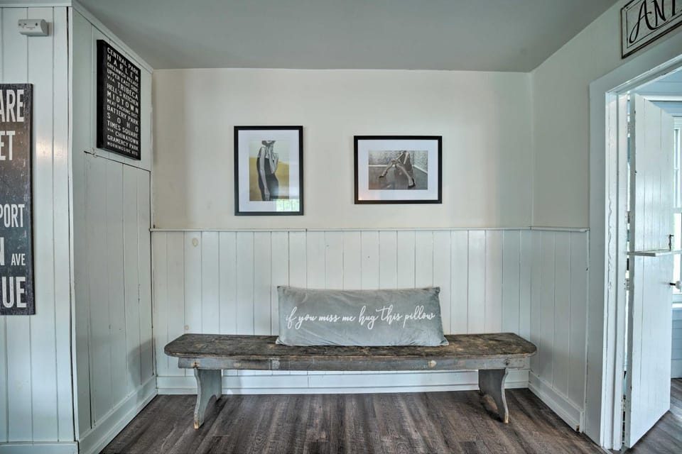 Romantic Country Apt by Lake Erie and Wineries! Apartment in Westfield