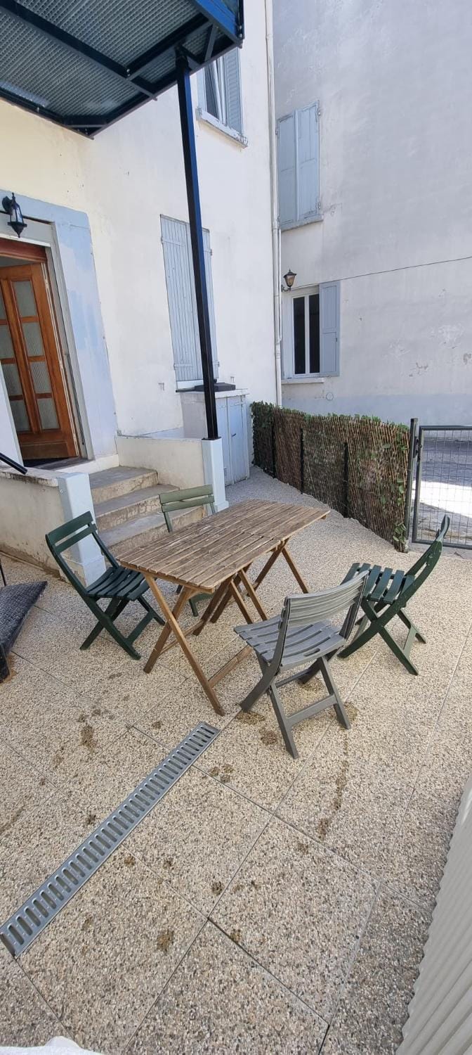 Sadi Carnot Appartement Apartment in Dijon