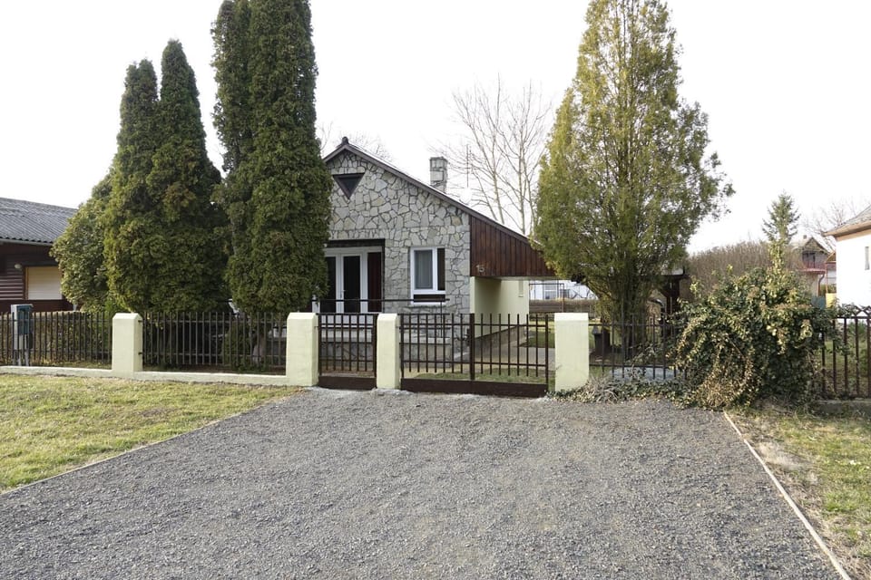Mesteri Apartman House in Hungary