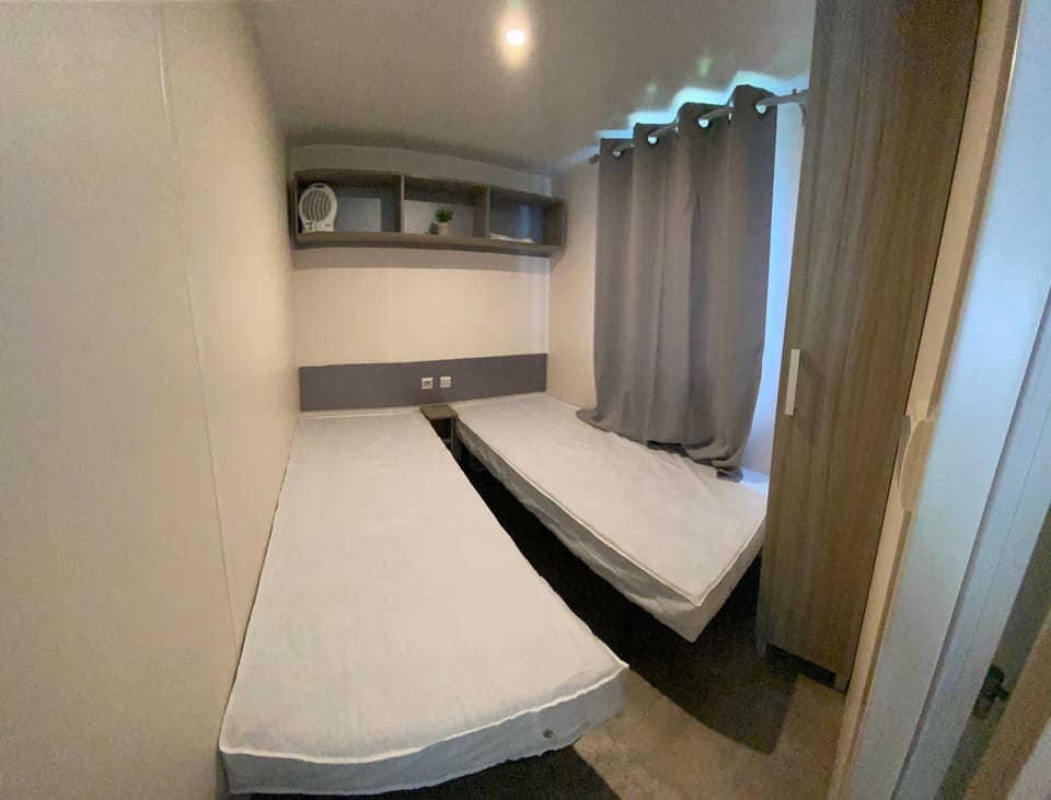 Mobil home climatisé 6 personnes dans camping 3* Tohapi a BOOFZHEIM Campground/ 
RV Resort in Ortenau