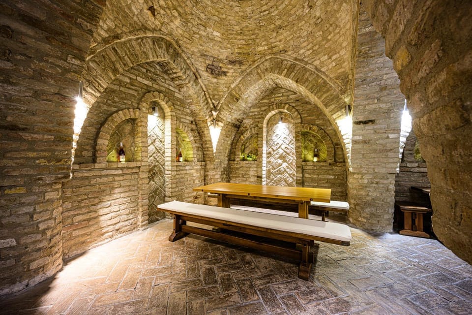 Vinatus Pince Inn in Hungary