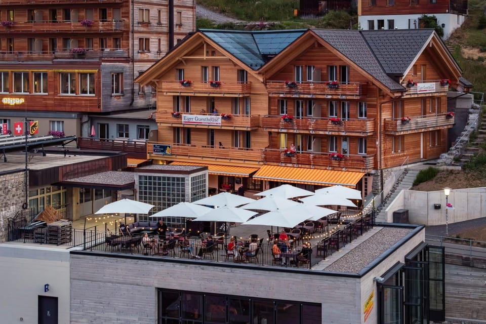 Property building, Balcony/Terrace