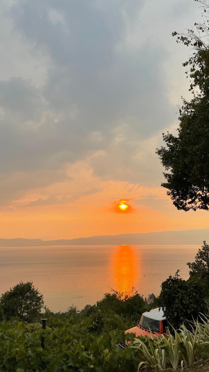 Sunset House Apartment in Municipality of Ohrid, North Macedonia