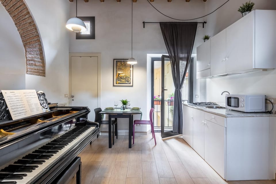 Kitchen or kitchenette, Living room, Dining area