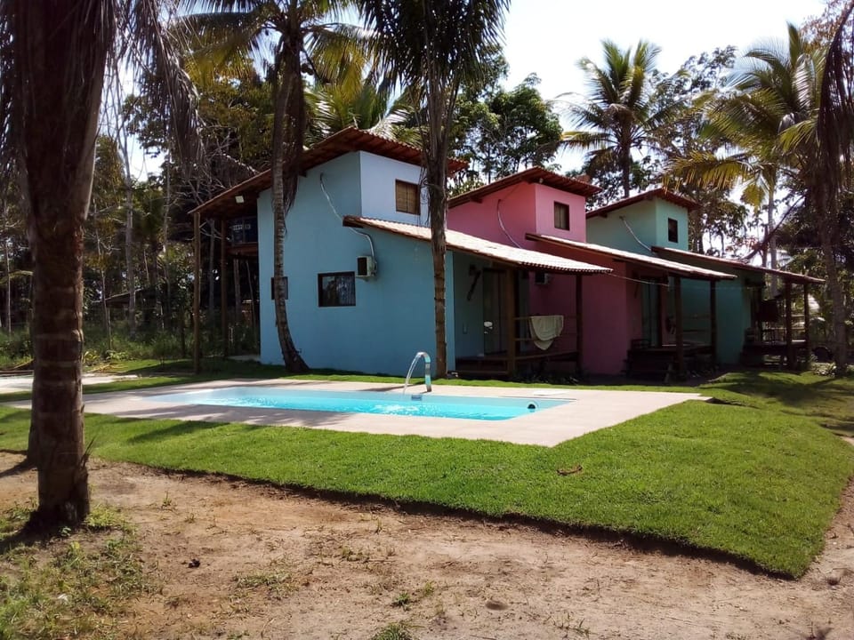Property building, Garden, Swimming pool