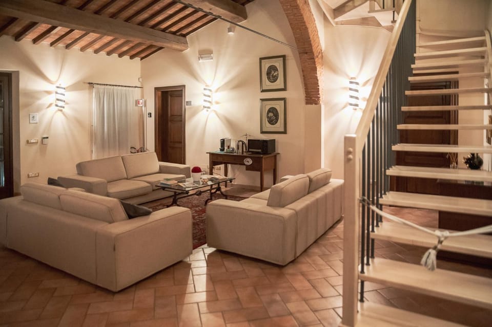 Lobby or reception, Internal: Not applicable to any particular room
