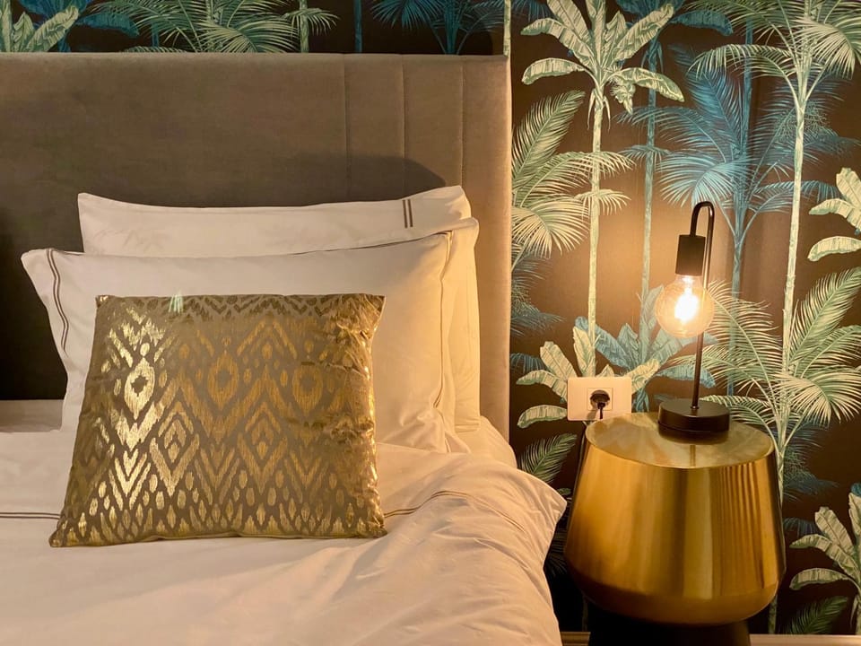 Decorative detail, Bedroom