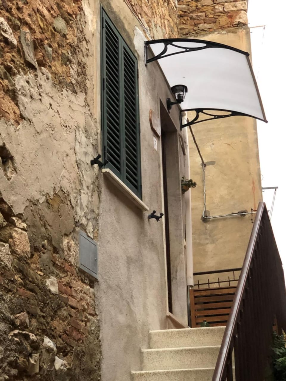 Property building, Balcony/Terrace