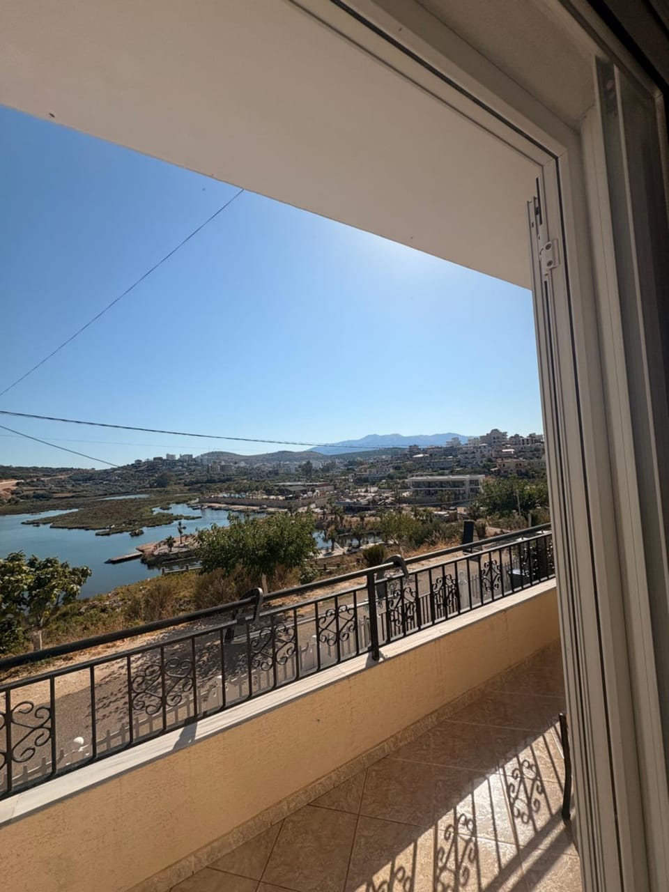 Vila Flavin 1 Apartment in Ksamil