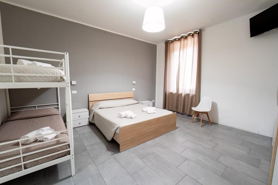 Bedroom, air conditioner