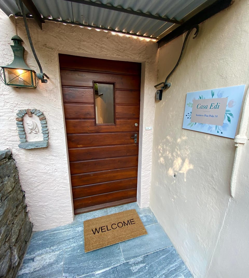 Facade/entrance, Property logo or sign