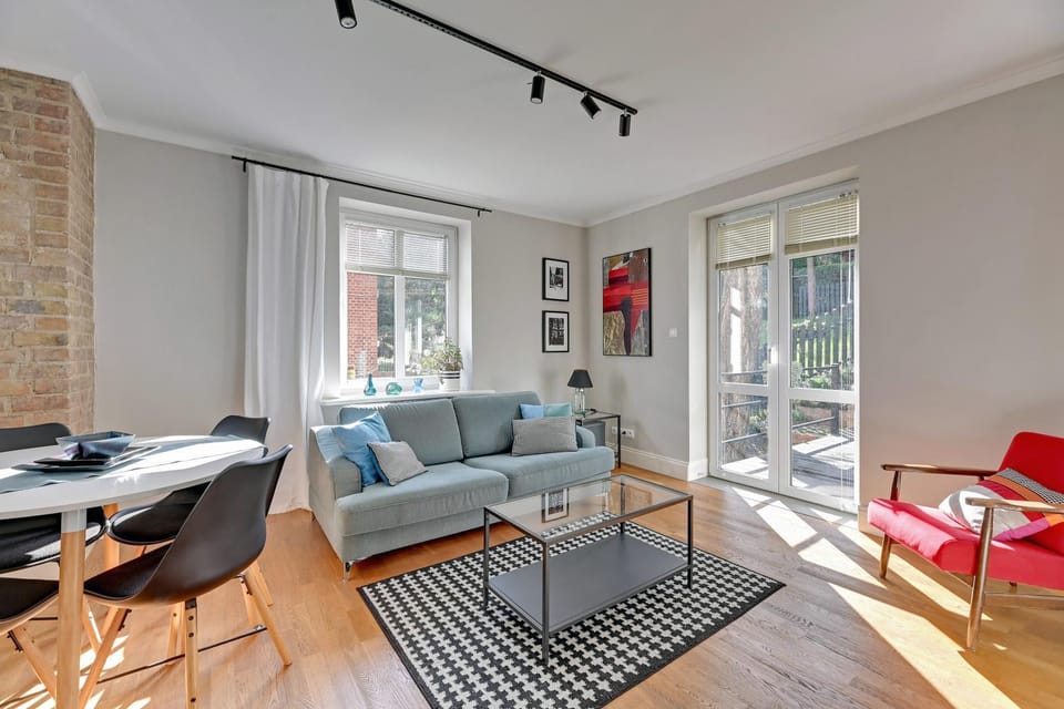 Living room, Area and facilities