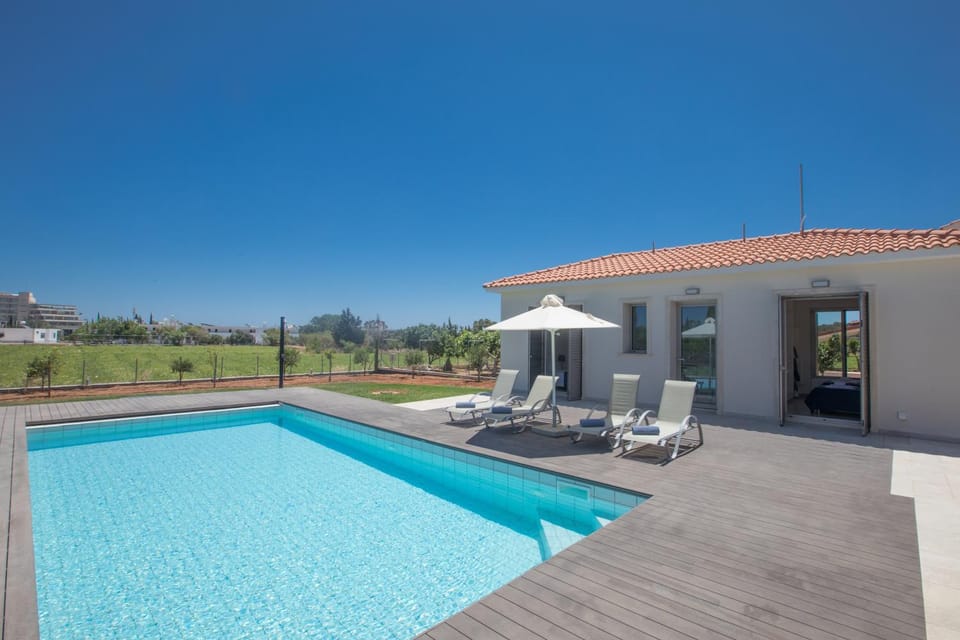 Seating area, Swimming pool