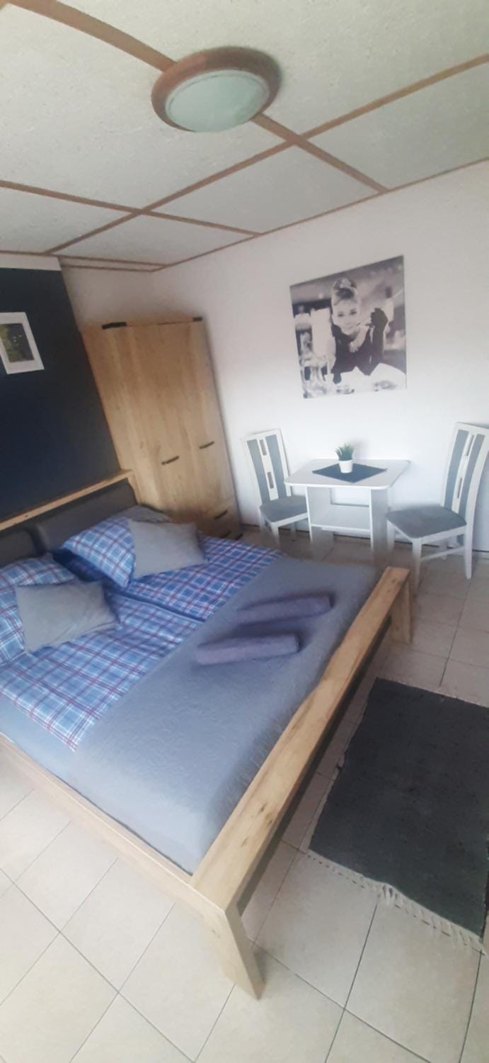 Bed, Photo of the whole room, Dining area, Bedroom, wardrobe