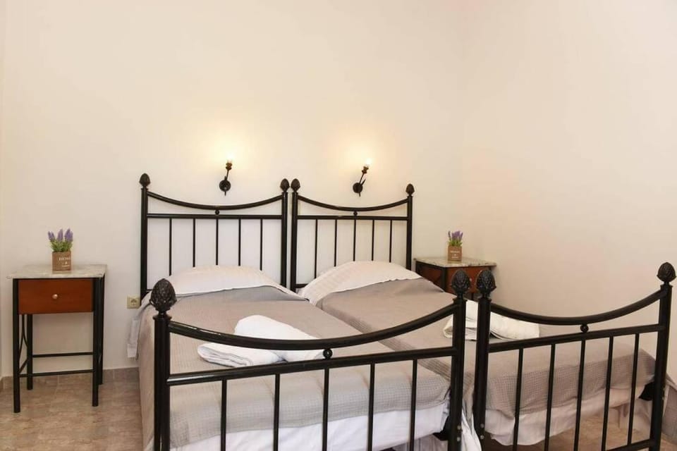 Atropos Varvara House in Decentralized Administration of the Aegean
