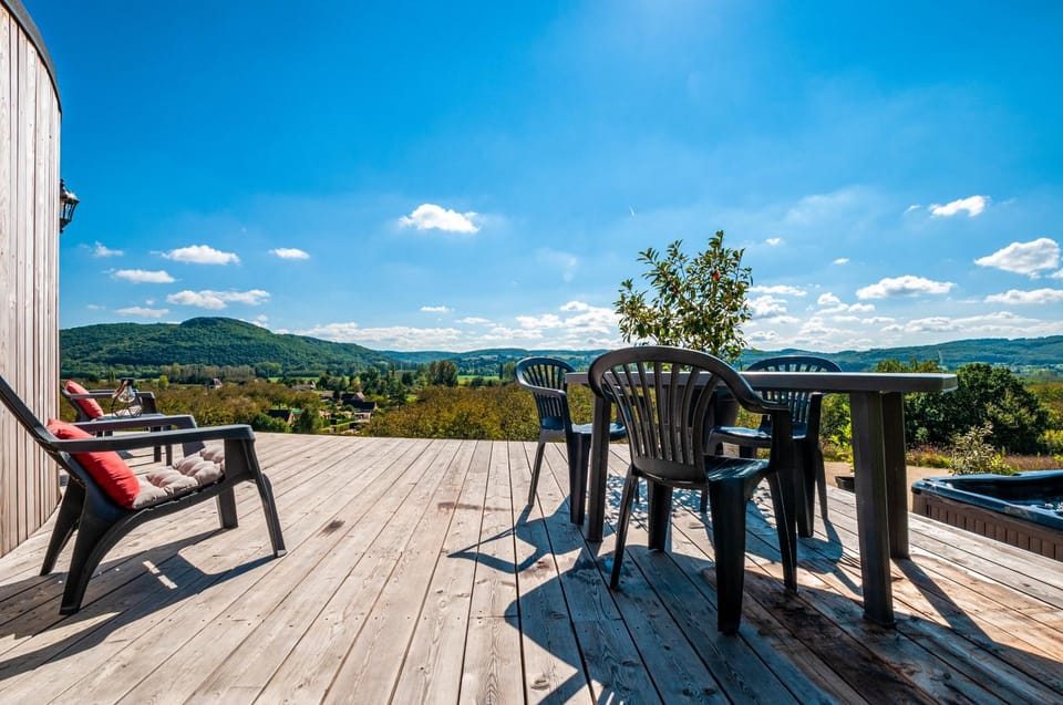 View (from property/room), Balcony/Terrace