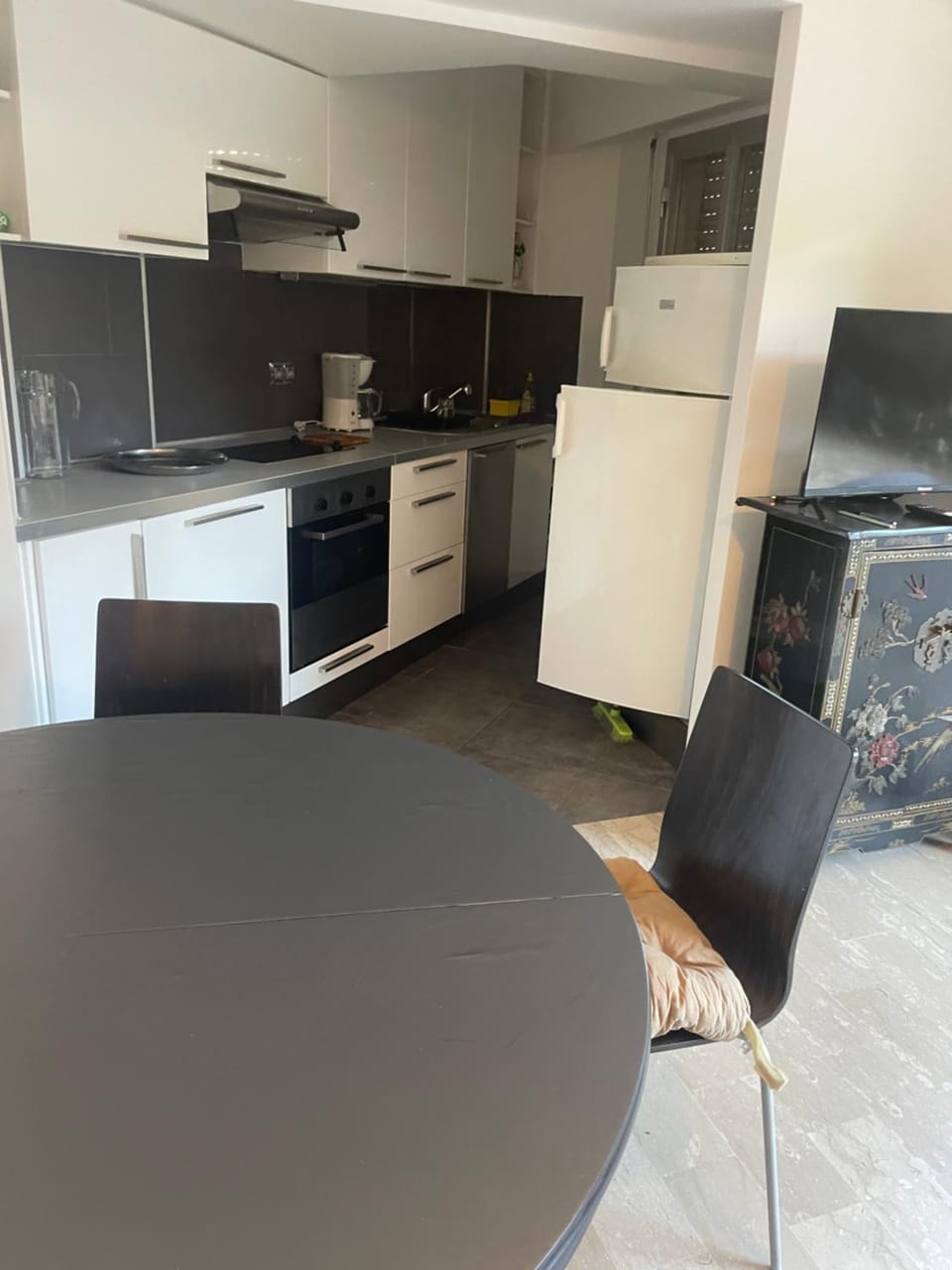 NICE FLAT WITH GARDENS Limites cannes juste 10 MNS CROISETT Apartment in Mougins
