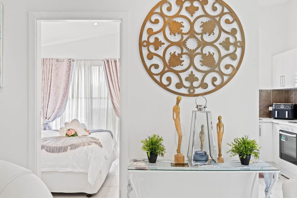 Sydney Executive Garden Apartments Villa in Sydney