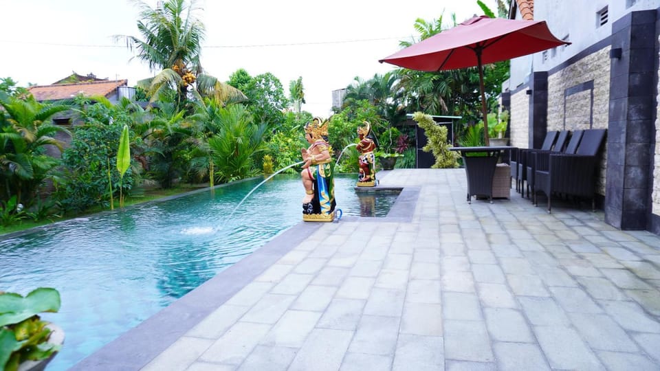 Natural landscape, Garden view, Swimming pool