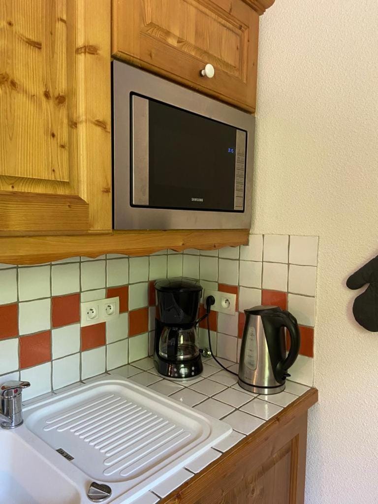 Coffee/tea facilities, Kitchen or kitchenette