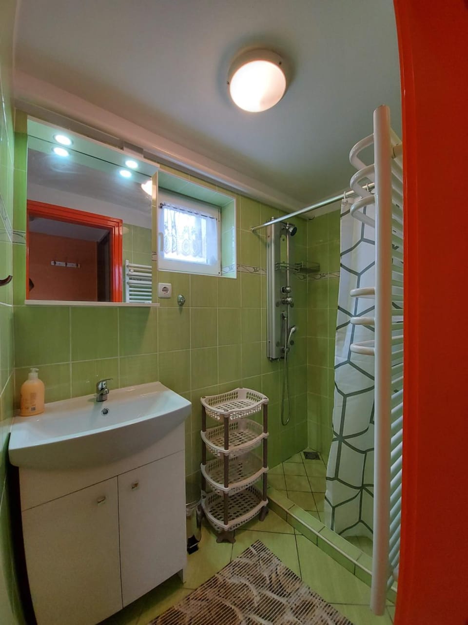 Shower, Bathroom