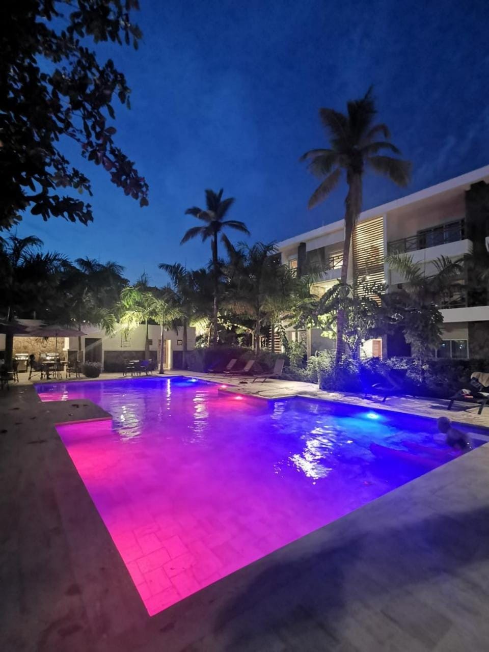 Swimming pool