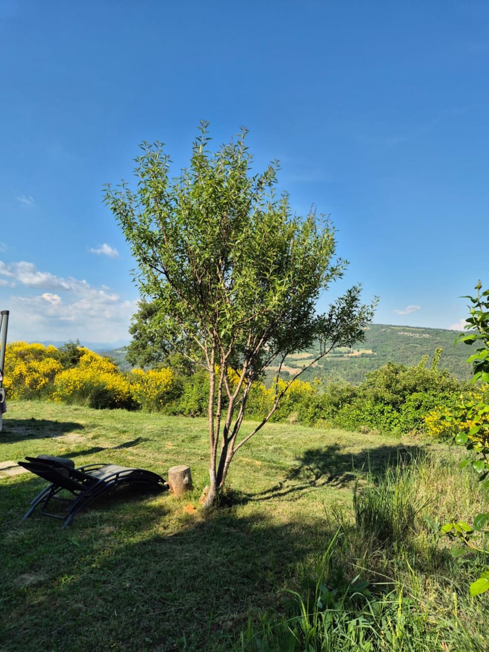 Hébergements insolites - Détente en Luberon Bed and Breakfast in Provence-Alpes-Côte d'Azur