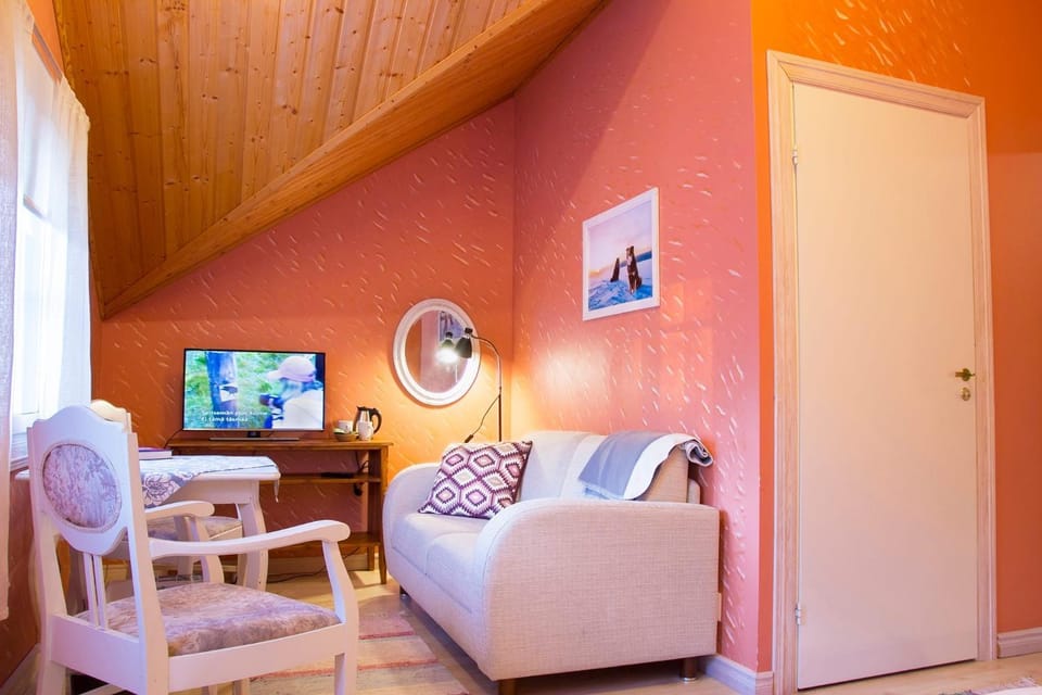 Herranniemi Guesthouse Bed and Breakfast in Finland