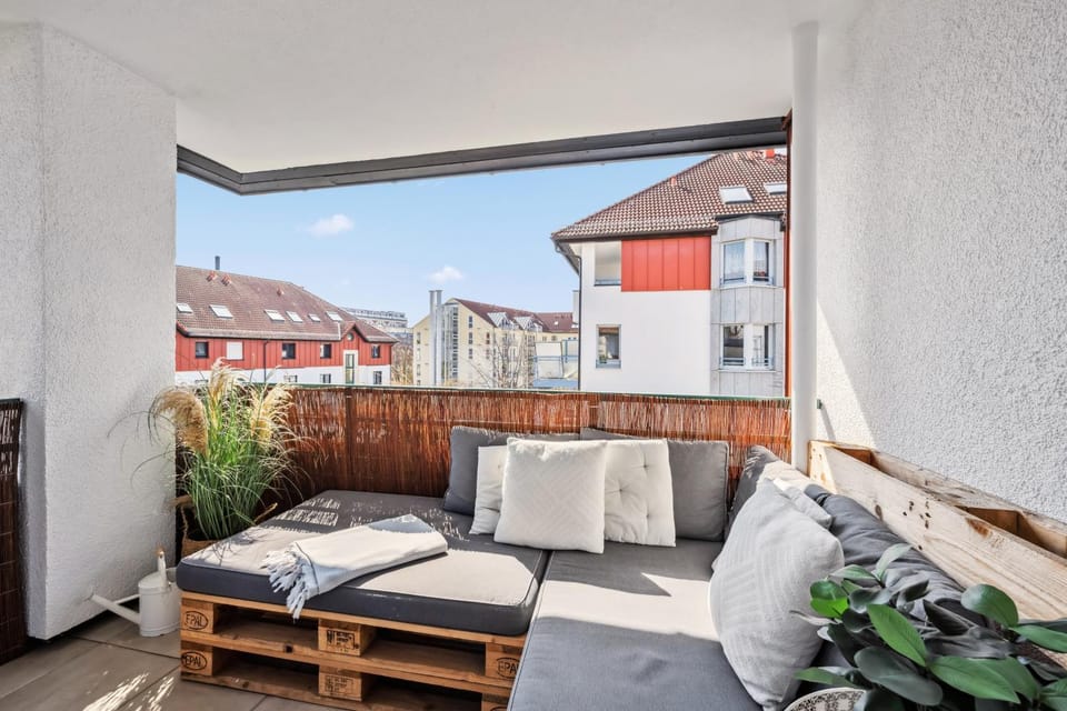 View (from property/room), Balcony/Terrace