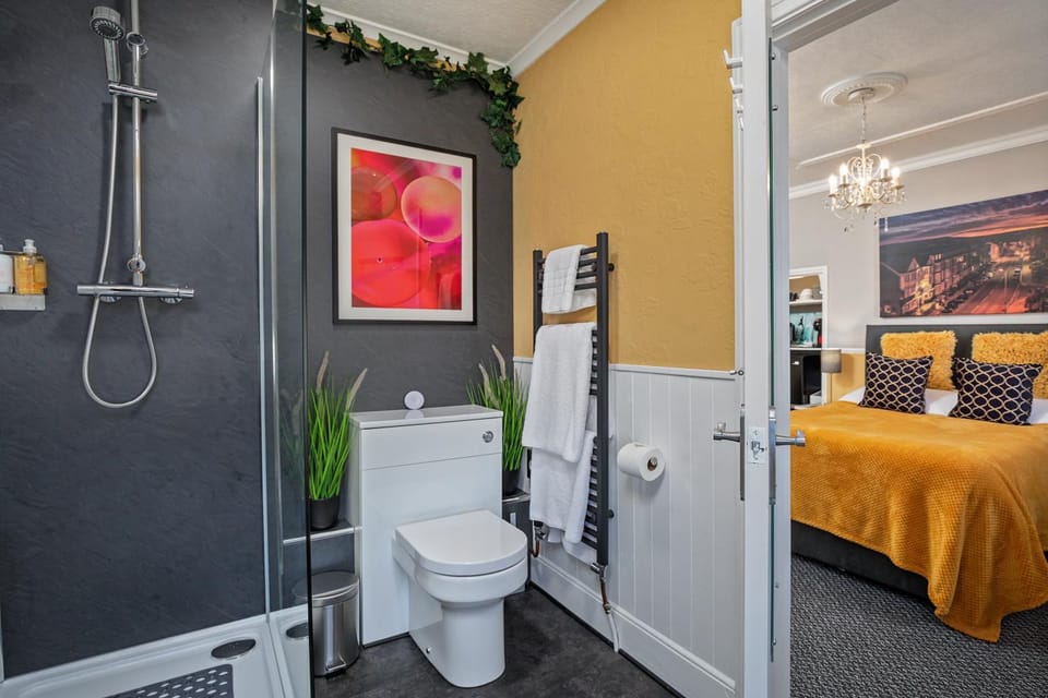 Bathroom, Bedroom