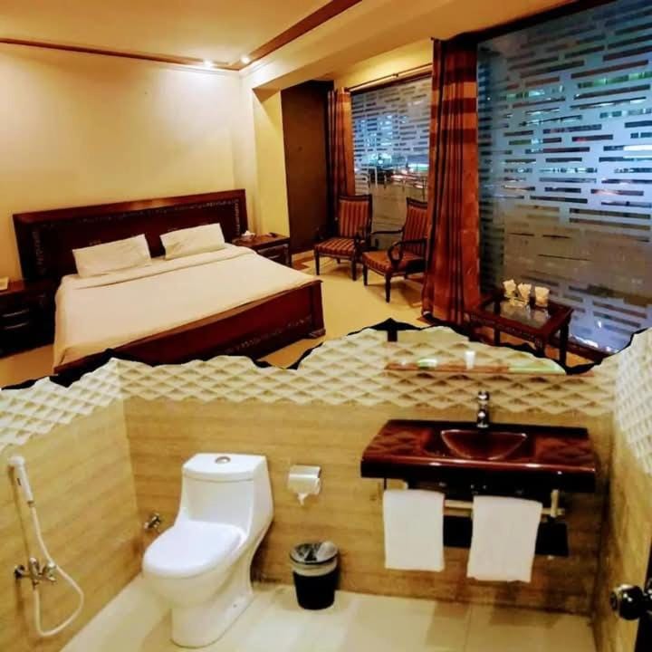 Hotel Gulberg Lodges MM Alam Road Gulberg ,Cavalry Lahore Hotel in Lahore