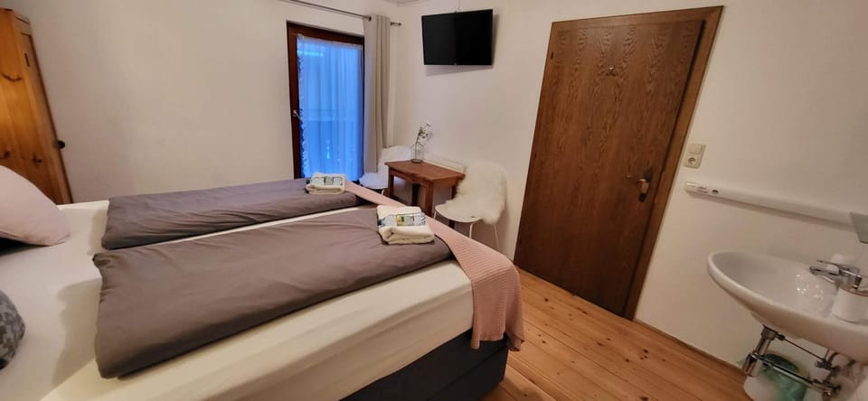 Zum Schneider Bed and Breakfast in Tyrol