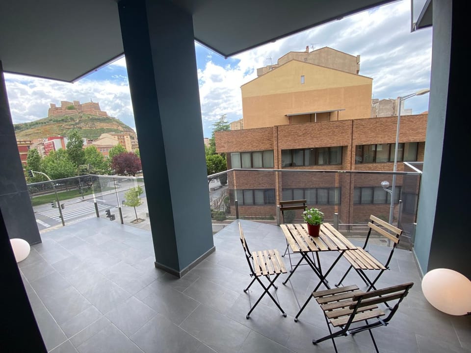 Balcony/Terrace, Balcony/Terrace