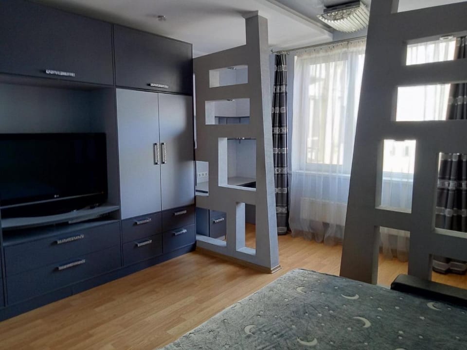 Апартаменты в ЖК Звёздный Городок Apartment in Odessa