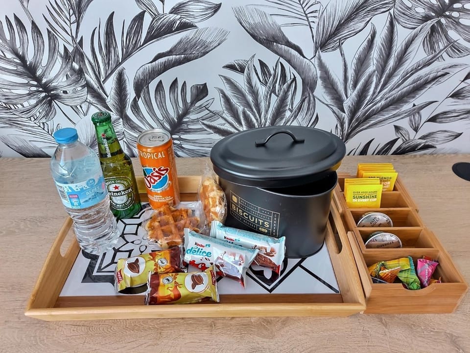 Food and drinks