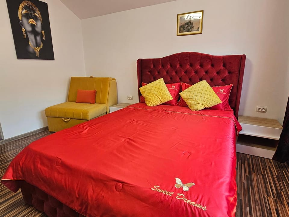 Casa Laur Bed and Breakfast in Romania
