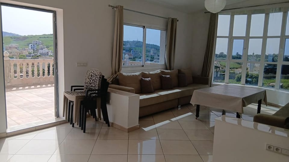 Natural landscape, View (from property/room), Balcony/Terrace, Living room