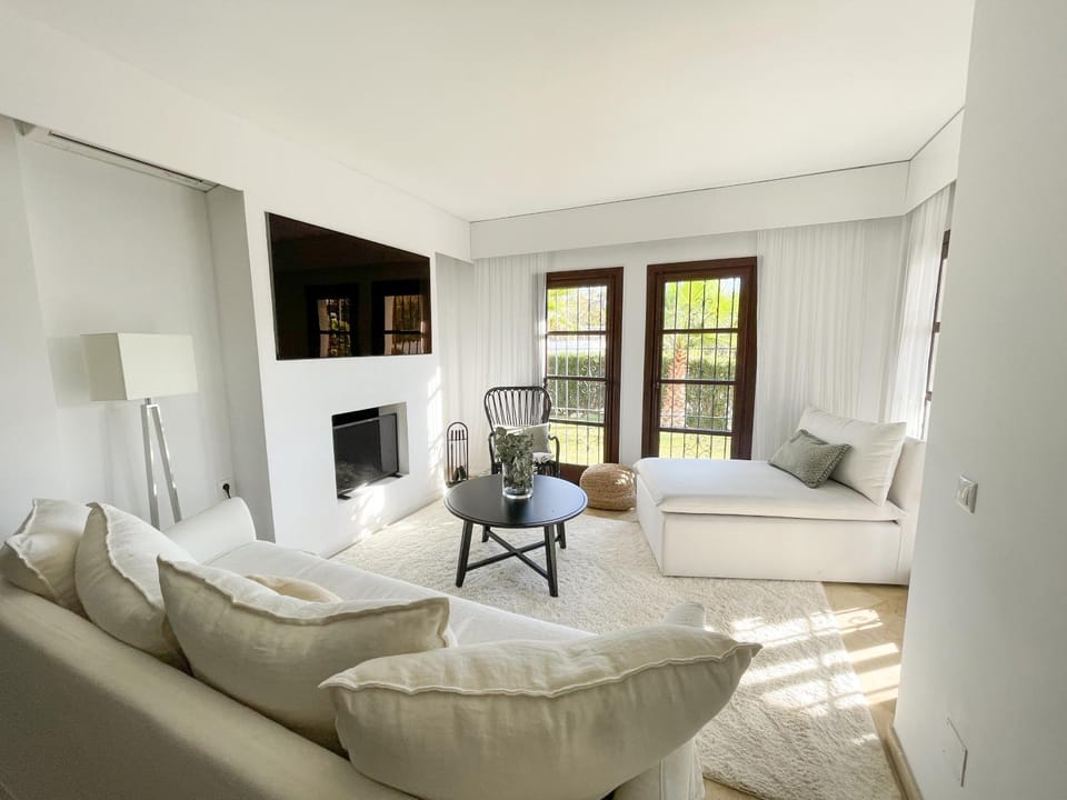 Enjoy Marbella in a TOP Location Near the Beach Apartment in Marbella