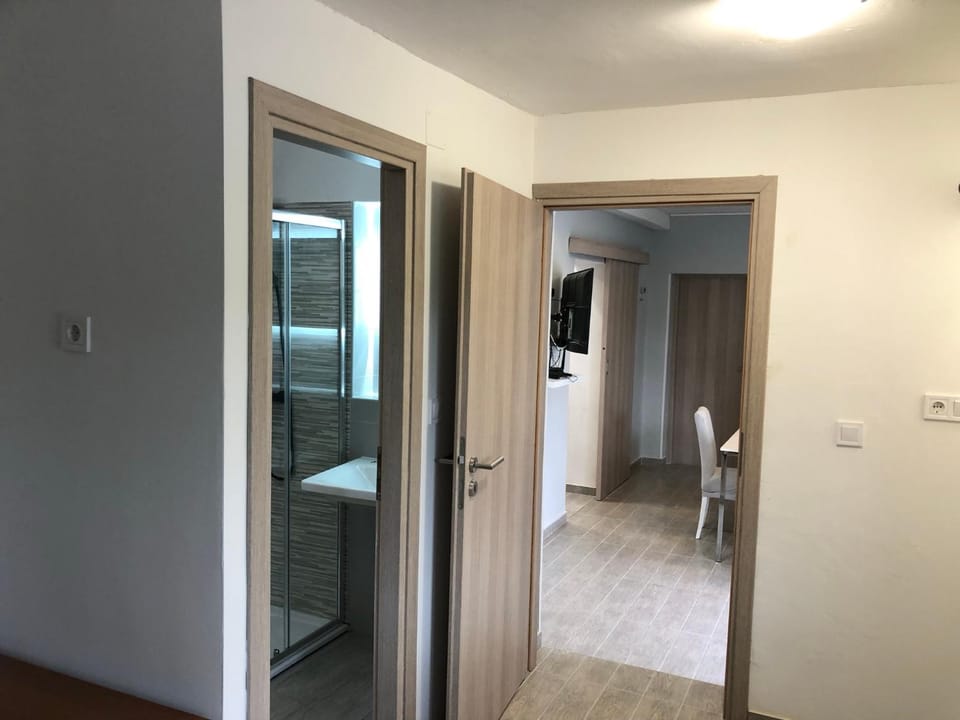 Garden apartment Apartment in Lika-Senj County