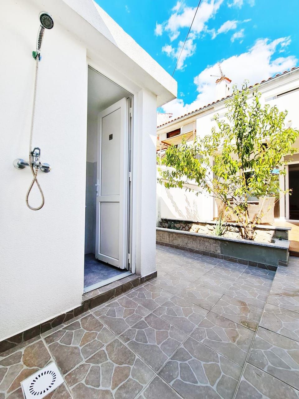 Toilet, Balcony/Terrace