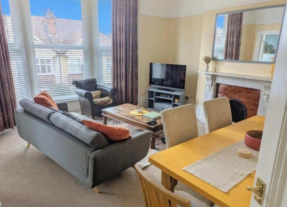 Lennox Lodge Apartment in Portsmouth
