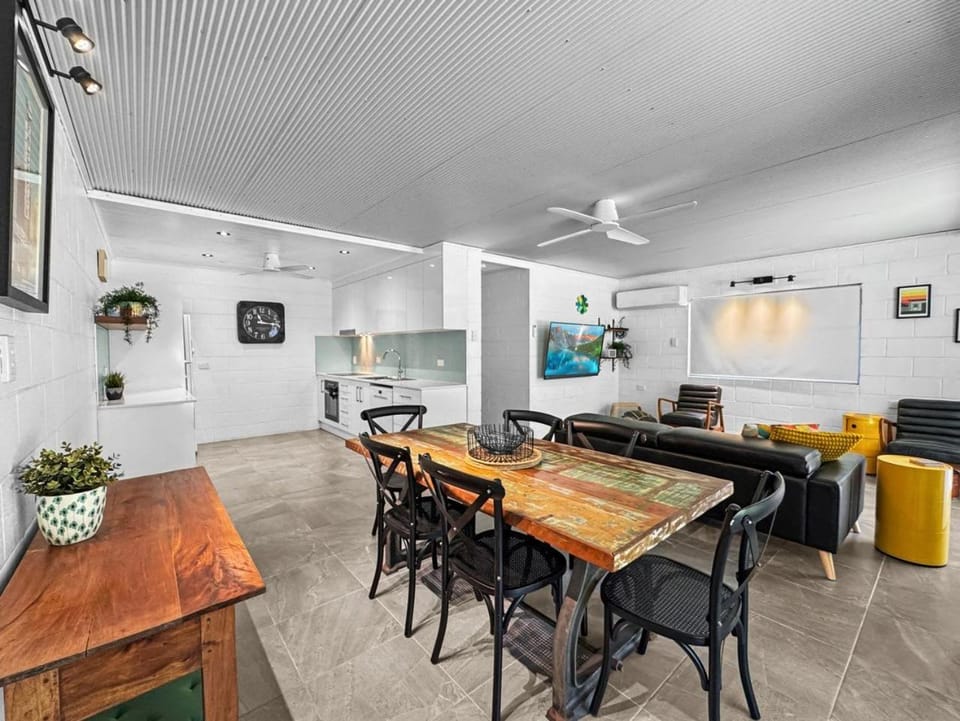 Island View Apt 1 Apartment in Queensland